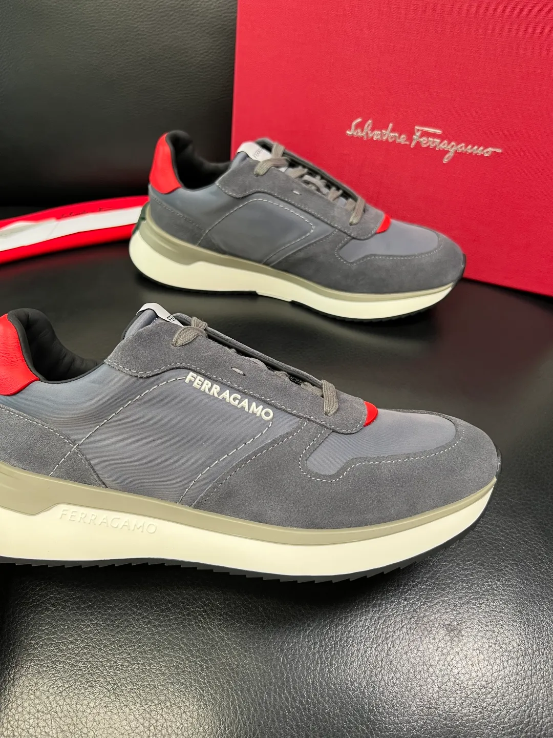 Men's shoes 💰780 Ferragamo High quality top handicrafts Ferragamo counters sell original factory configuration at the same time, imported original cowhide from Italy, imported water-dyed cow lining, soles: original factory special original soles are super comfortable, original factory and single goods, welcome to compare at the same time at the counter, code number 39-44 (customized 38 45)